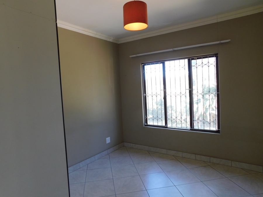 To Let 1 Bedroom Property for Rent in Gillitts KwaZulu-Natal