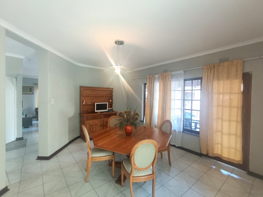 To Let 5 Bedroom Property for Rent in Meer En See KwaZulu-Natal