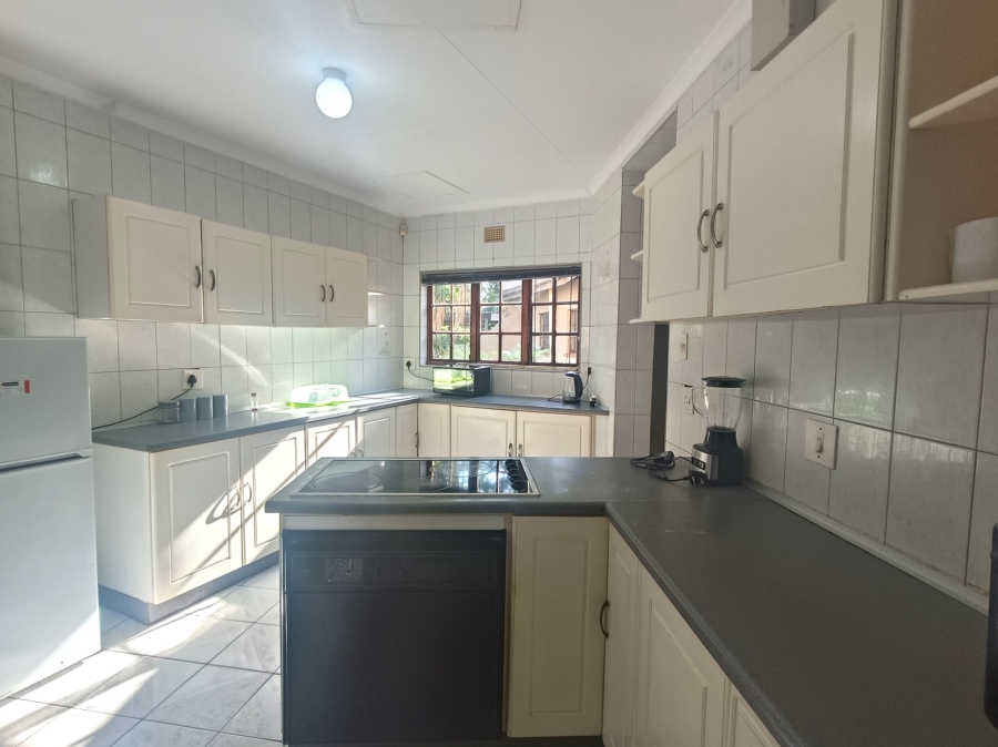 To Let 5 Bedroom Property for Rent in Meer En See KwaZulu-Natal