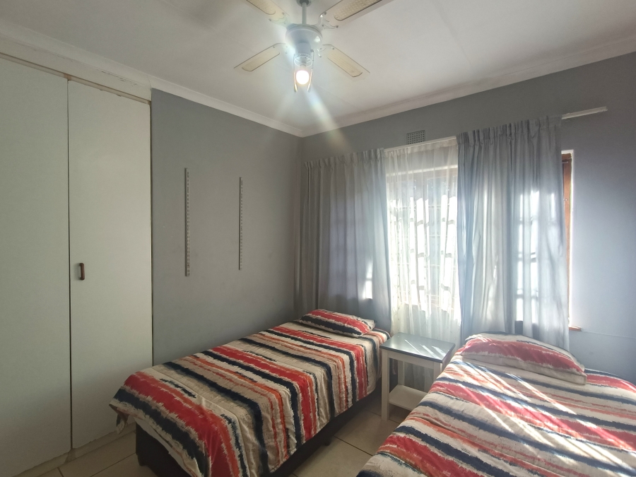 To Let 5 Bedroom Property for Rent in Meer En See KwaZulu-Natal