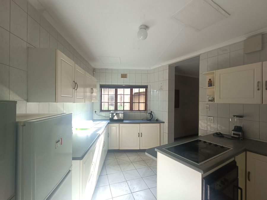 To Let 5 Bedroom Property for Rent in Meer En See KwaZulu-Natal