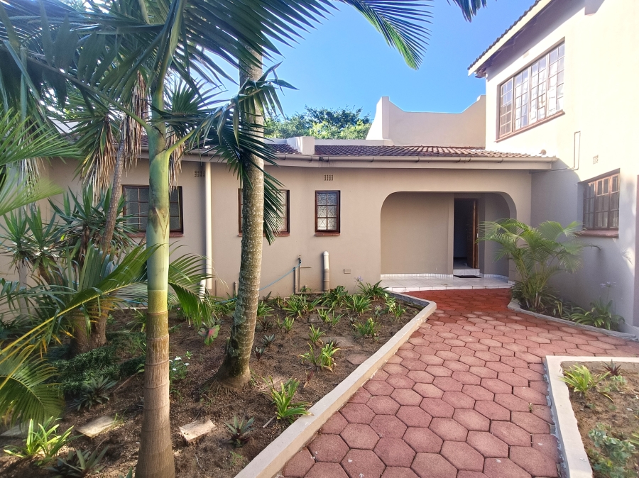 To Let 5 Bedroom Property for Rent in Meer En See KwaZulu-Natal