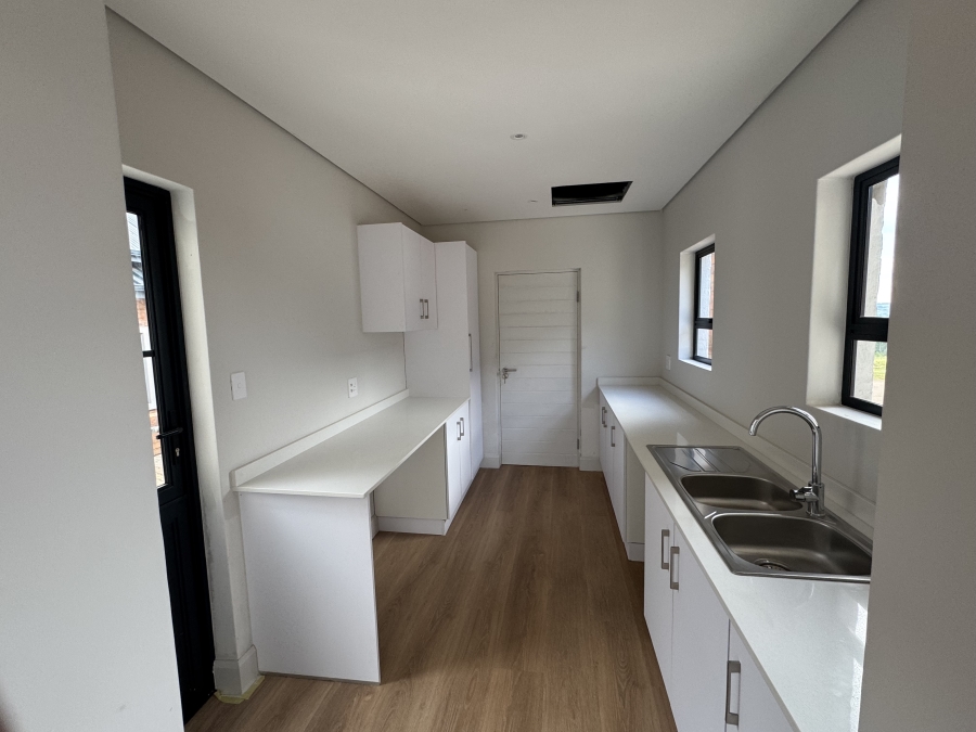 2 Bedroom Property for Sale in St Johns Village KwaZulu-Natal