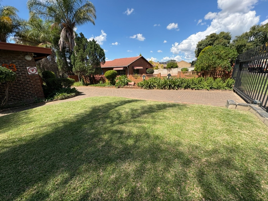 3 Bedroom Property for Sale in Pioneer Park KwaZulu-Natal