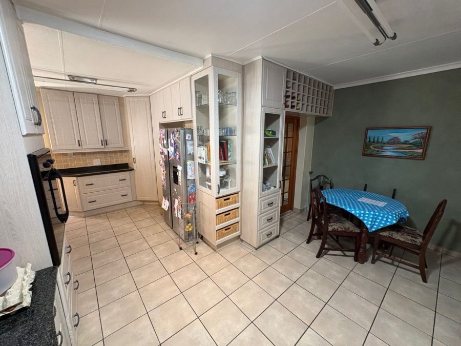 3 Bedroom Property for Sale in Pioneer Park KwaZulu-Natal