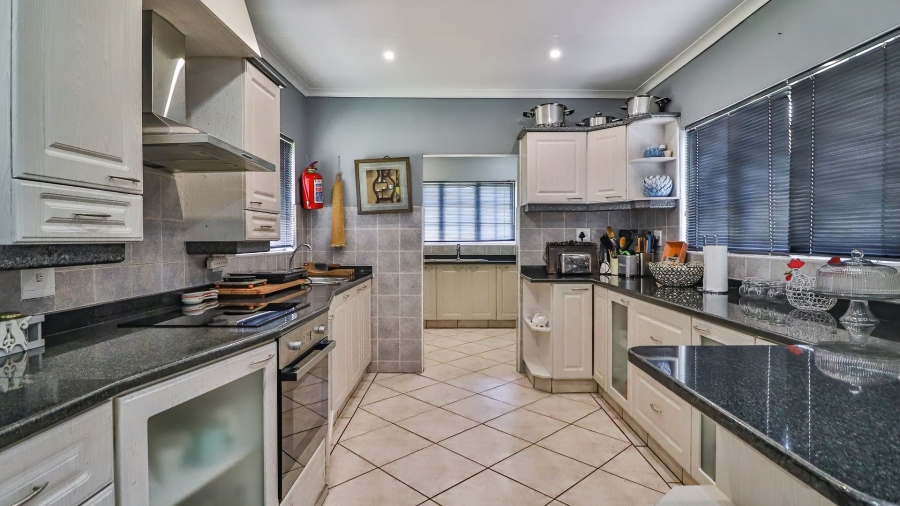 11 Bedroom Property for Sale in Ashburton KwaZulu-Natal