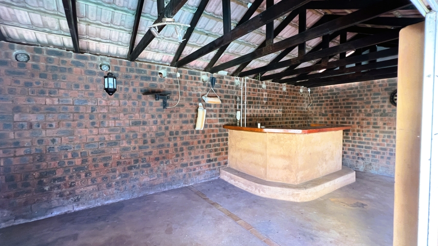 4 Bedroom Property for Sale in Panorama KwaZulu-Natal