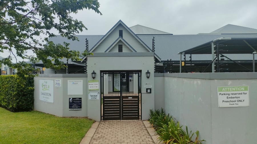 2 Bedroom Property for Sale in Emberton Estate KwaZulu-Natal