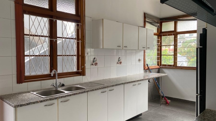 2 Bedroom Property for Sale in Glenwood KwaZulu-Natal