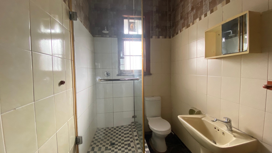 2 Bedroom Property for Sale in Glenwood KwaZulu-Natal