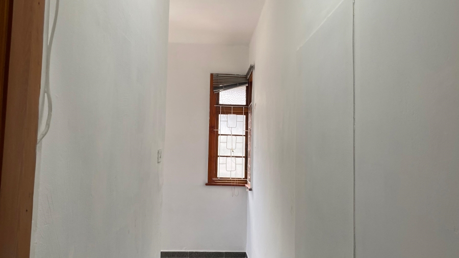 2 Bedroom Property for Sale in Glenwood KwaZulu-Natal