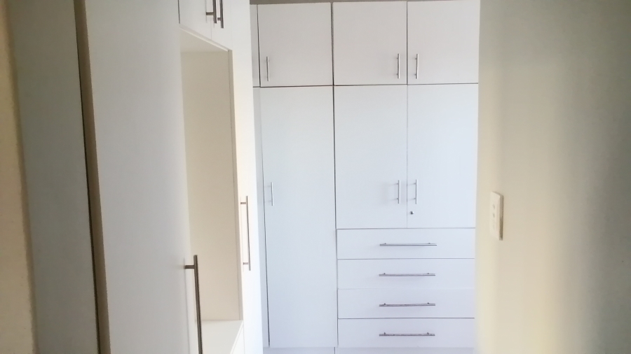 4 Bedroom Property for Sale in La Mercy KwaZulu-Natal