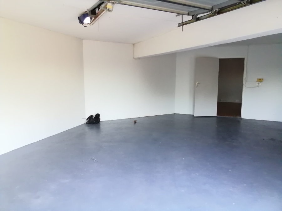 4 Bedroom Property for Sale in La Mercy KwaZulu-Natal