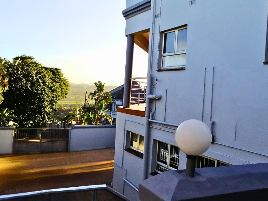 4 Bedroom Property for Sale in La Mercy KwaZulu-Natal