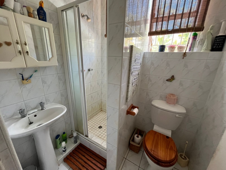3 Bedroom Property for Sale in Sunningdale KwaZulu-Natal
