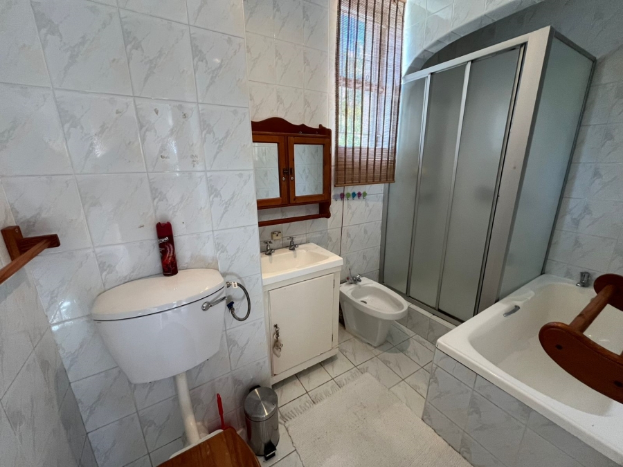 3 Bedroom Property for Sale in Sunningdale KwaZulu-Natal