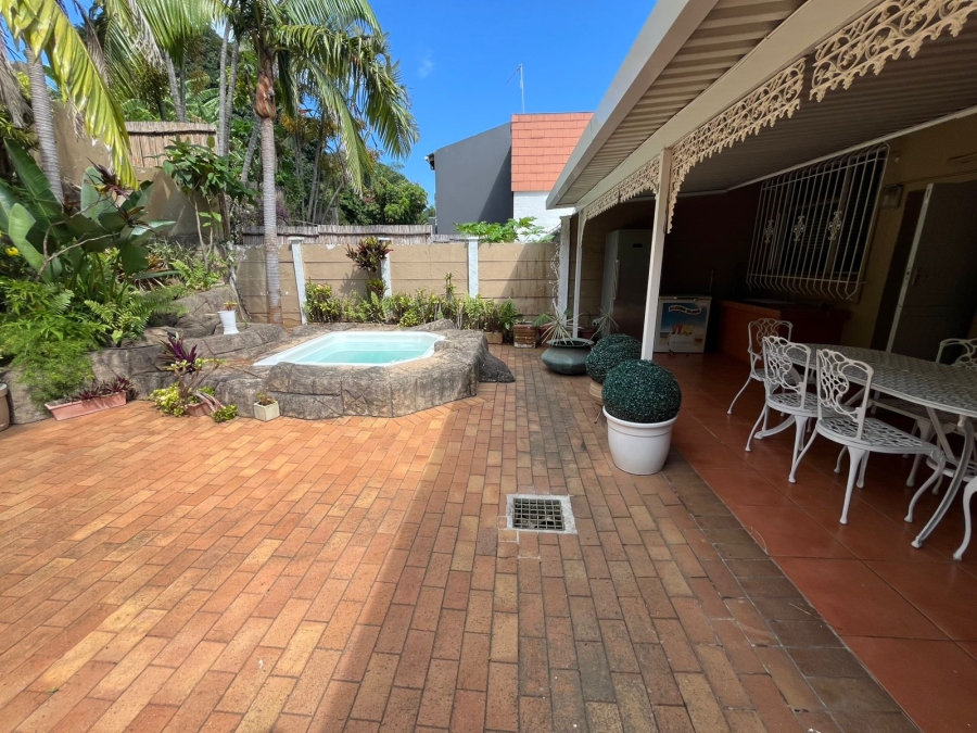 3 Bedroom Property for Sale in Sunningdale KwaZulu-Natal