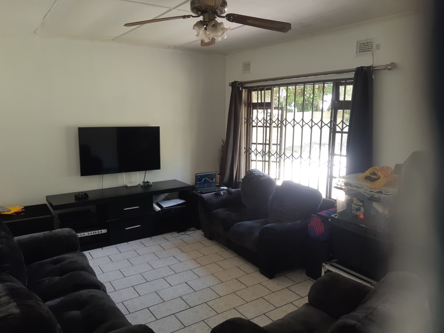 2 Bedroom Property for Sale in New Germany KwaZulu-Natal