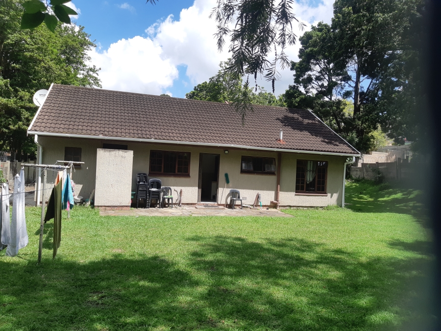 2 Bedroom Property for Sale in New Germany KwaZulu-Natal