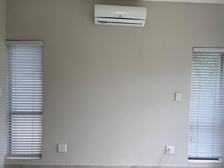 2 Bedroom Property for Sale in Palm Lakes Estate KwaZulu-Natal