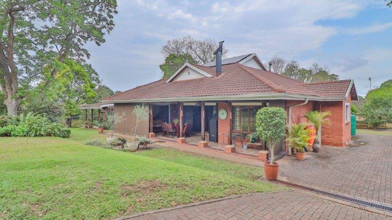 8 Bedroom Property for Sale in Scottsville KwaZulu-Natal