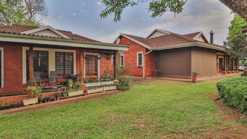 8 Bedroom Property for Sale in Scottsville KwaZulu-Natal