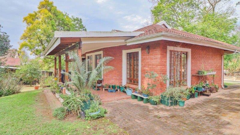 8 Bedroom Property for Sale in Scottsville KwaZulu-Natal