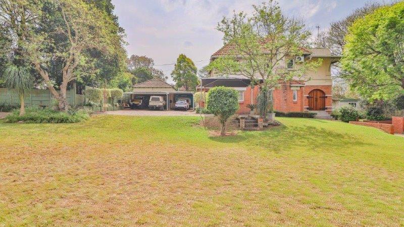 8 Bedroom Property for Sale in Scottsville KwaZulu-Natal