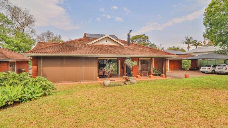 8 Bedroom Property for Sale in Scottsville KwaZulu-Natal
