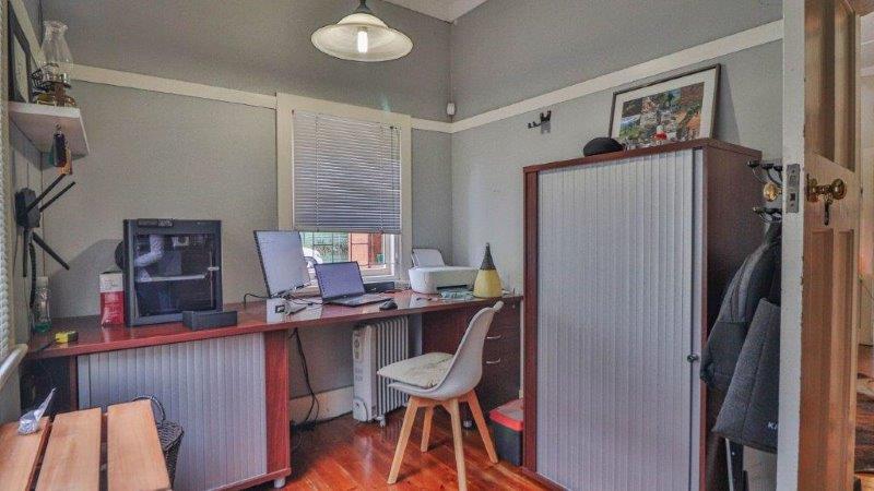 8 Bedroom Property for Sale in Scottsville KwaZulu-Natal