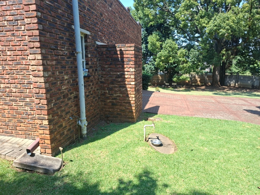 4 Bedroom Property for Sale in Schuinshoogte KwaZulu-Natal