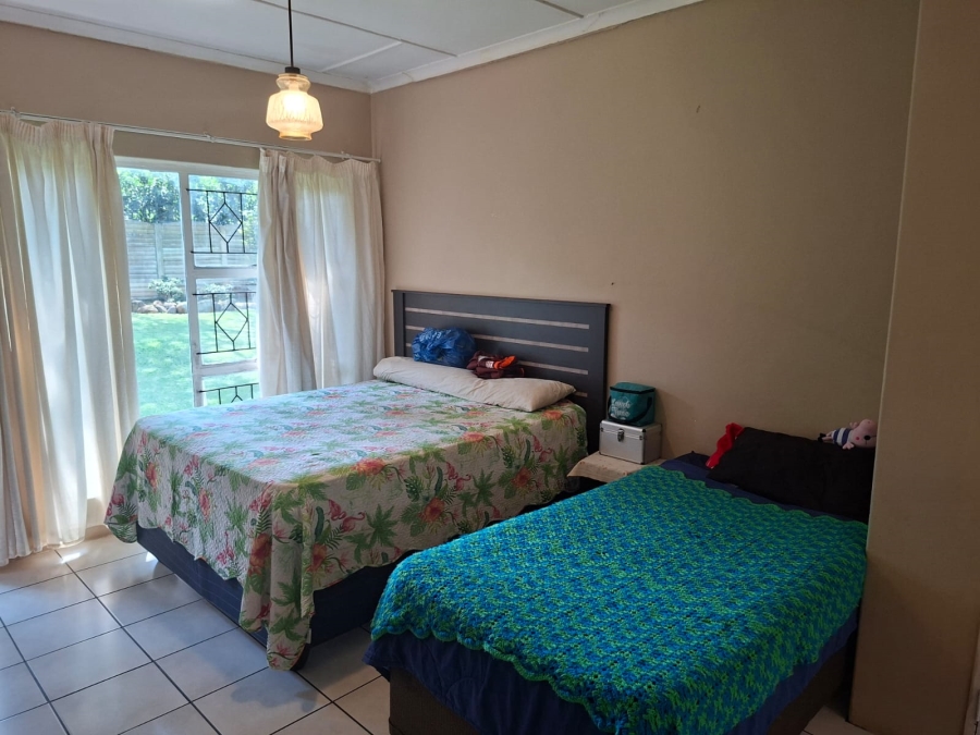 4 Bedroom Property for Sale in Schuinshoogte KwaZulu-Natal