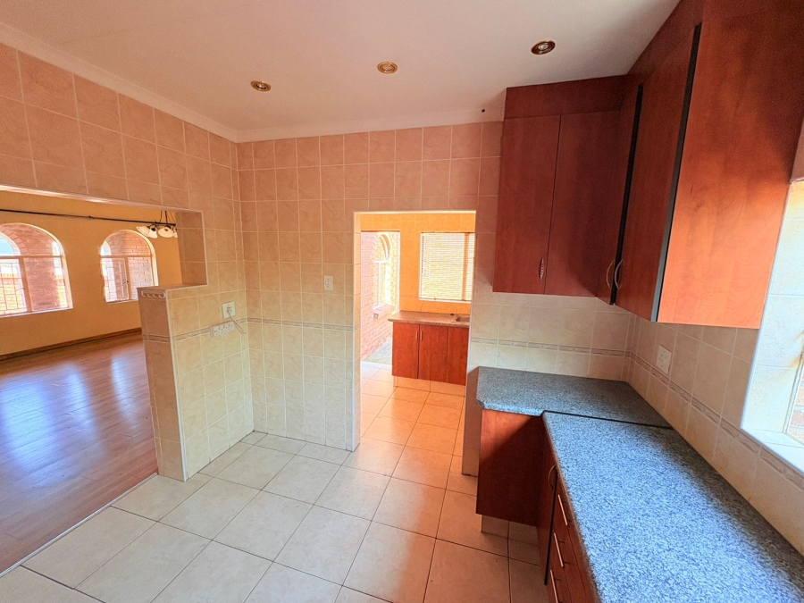 3 Bedroom Property for Sale in Aviary Hill KwaZulu-Natal