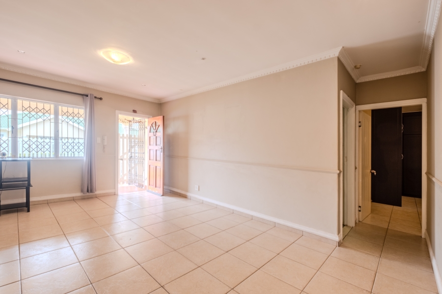 3 Bedroom Property for Sale in Broadlands KwaZulu-Natal