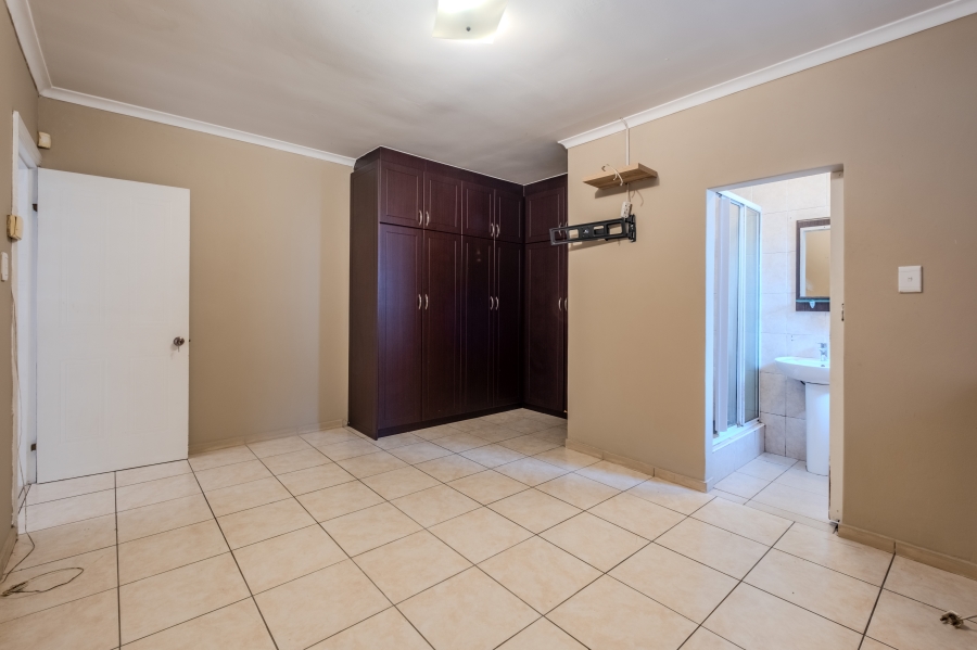 3 Bedroom Property for Sale in Broadlands KwaZulu-Natal