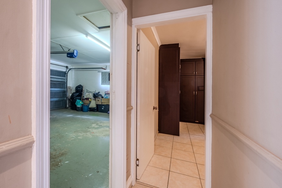 3 Bedroom Property for Sale in Broadlands KwaZulu-Natal