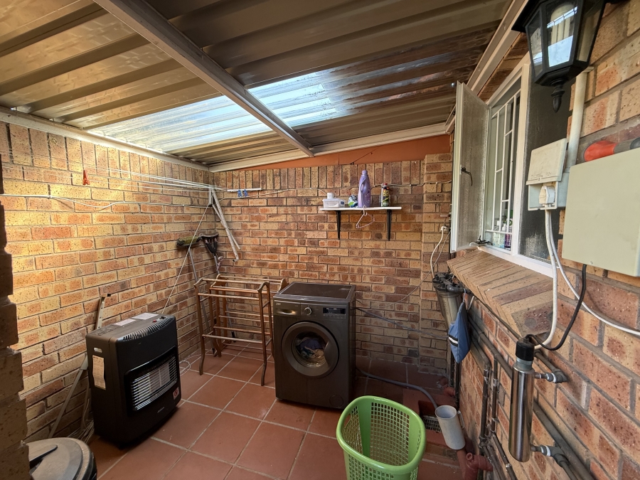 1 Bedroom Property for Sale in Amberfield KwaZulu-Natal