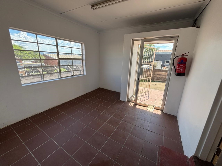 To Let commercial Property for Rent in Mkondeni KwaZulu-Natal