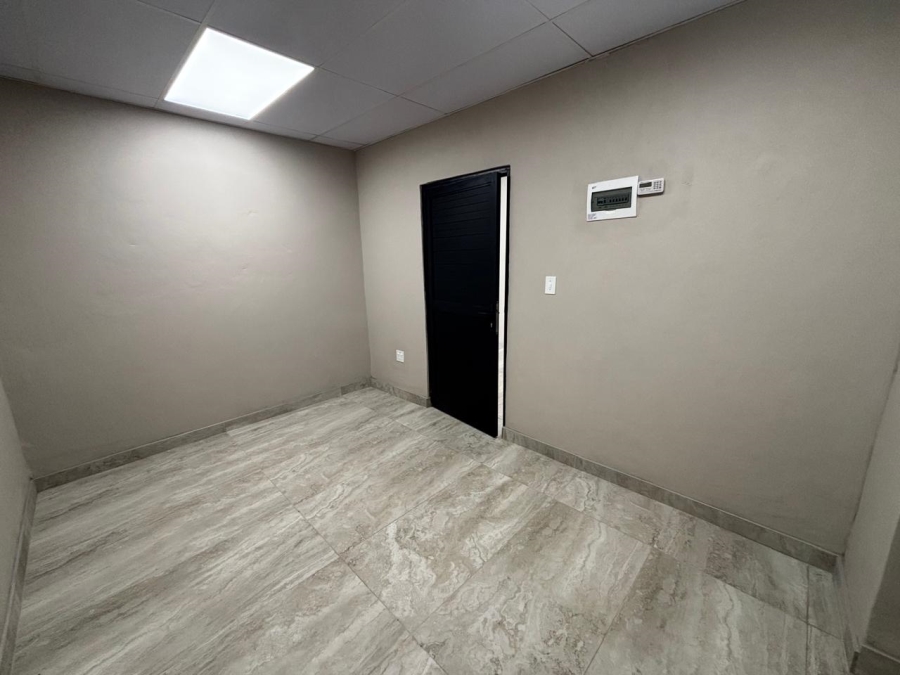 To Let commercial Property for Rent in Hilton Central KwaZulu-Natal