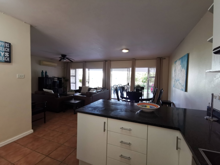 To Let 3 Bedroom Property for Rent in Thompsons Bay KwaZulu-Natal
