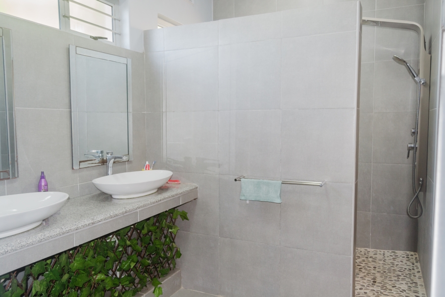 3 Bedroom Property for Sale in Scottburgh Central KwaZulu-Natal