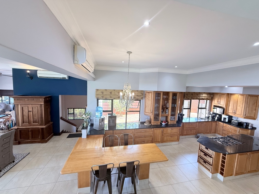 6 Bedroom Property for Sale in Mtunzini KwaZulu-Natal