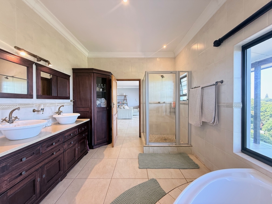 6 Bedroom Property for Sale in Mtunzini KwaZulu-Natal