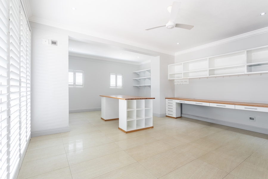 6 Bedroom Property for Sale in Ballito Central KwaZulu-Natal