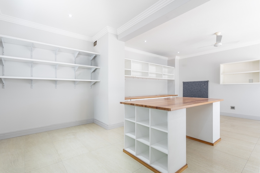 6 Bedroom Property for Sale in Ballito Central KwaZulu-Natal