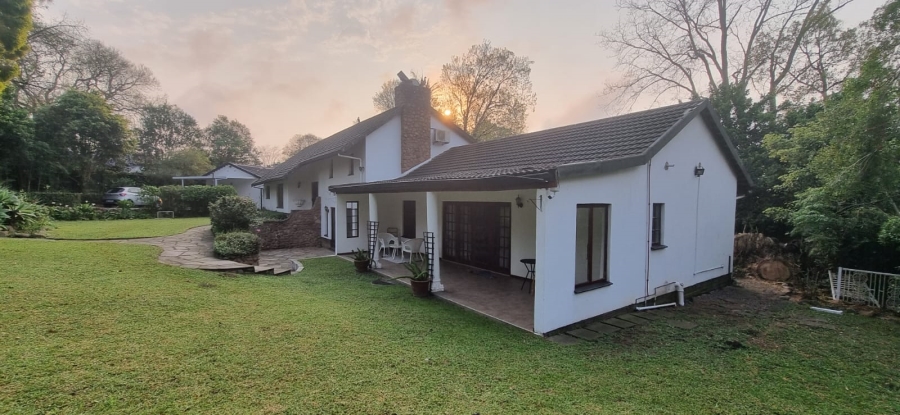 5 Bedroom Property for Sale in Assagay KwaZulu-Natal