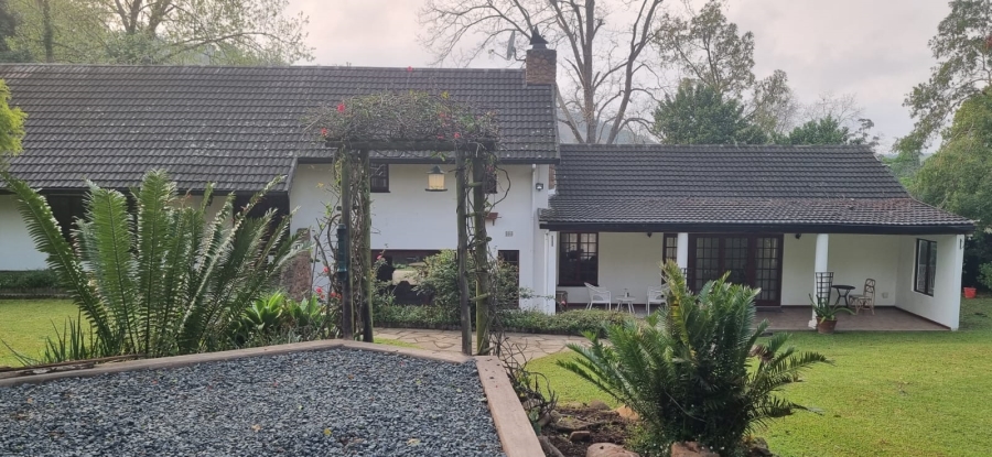 5 Bedroom Property for Sale in Assagay KwaZulu-Natal