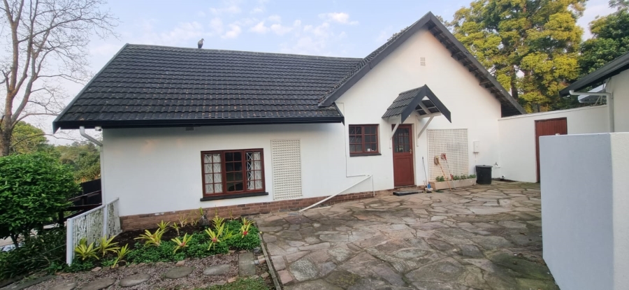5 Bedroom Property for Sale in Assagay KwaZulu-Natal