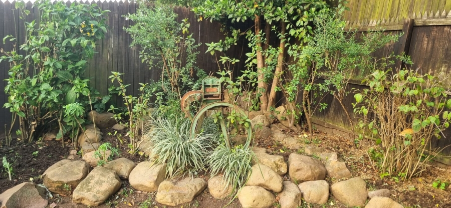 5 Bedroom Property for Sale in Assagay KwaZulu-Natal