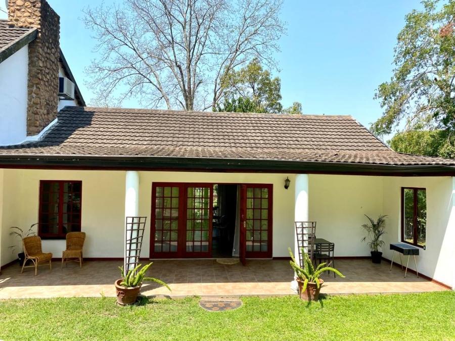 5 Bedroom Property for Sale in Assagay KwaZulu-Natal
